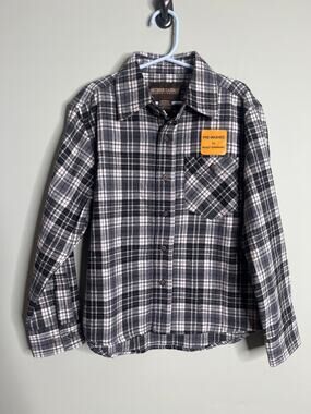 Outdoor Causals Boys Black Plaid Flannel Medium